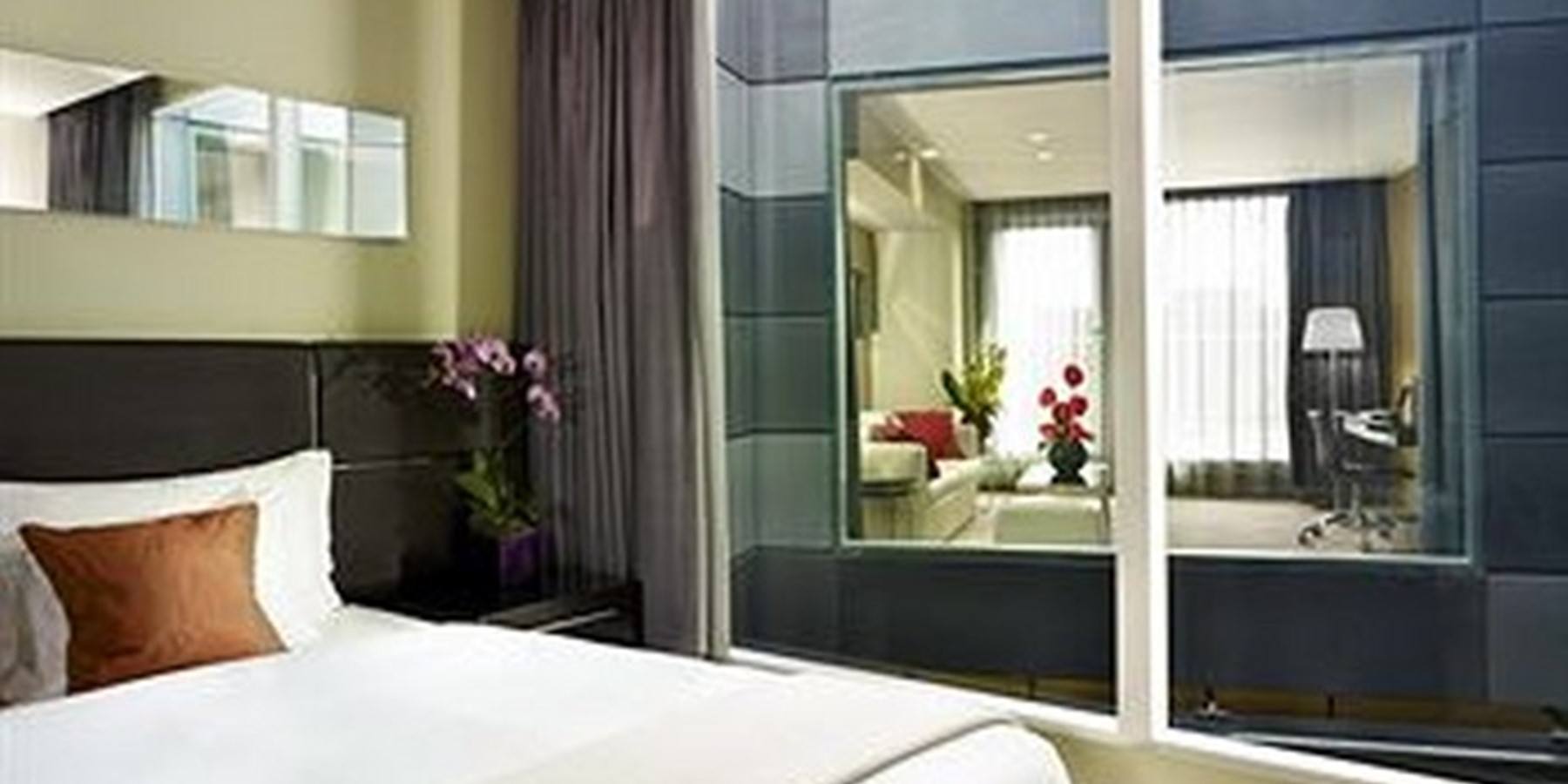 park plaza westminster bridge bedroom