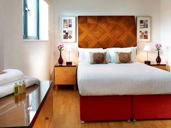 Marlin Stratford double bedroom