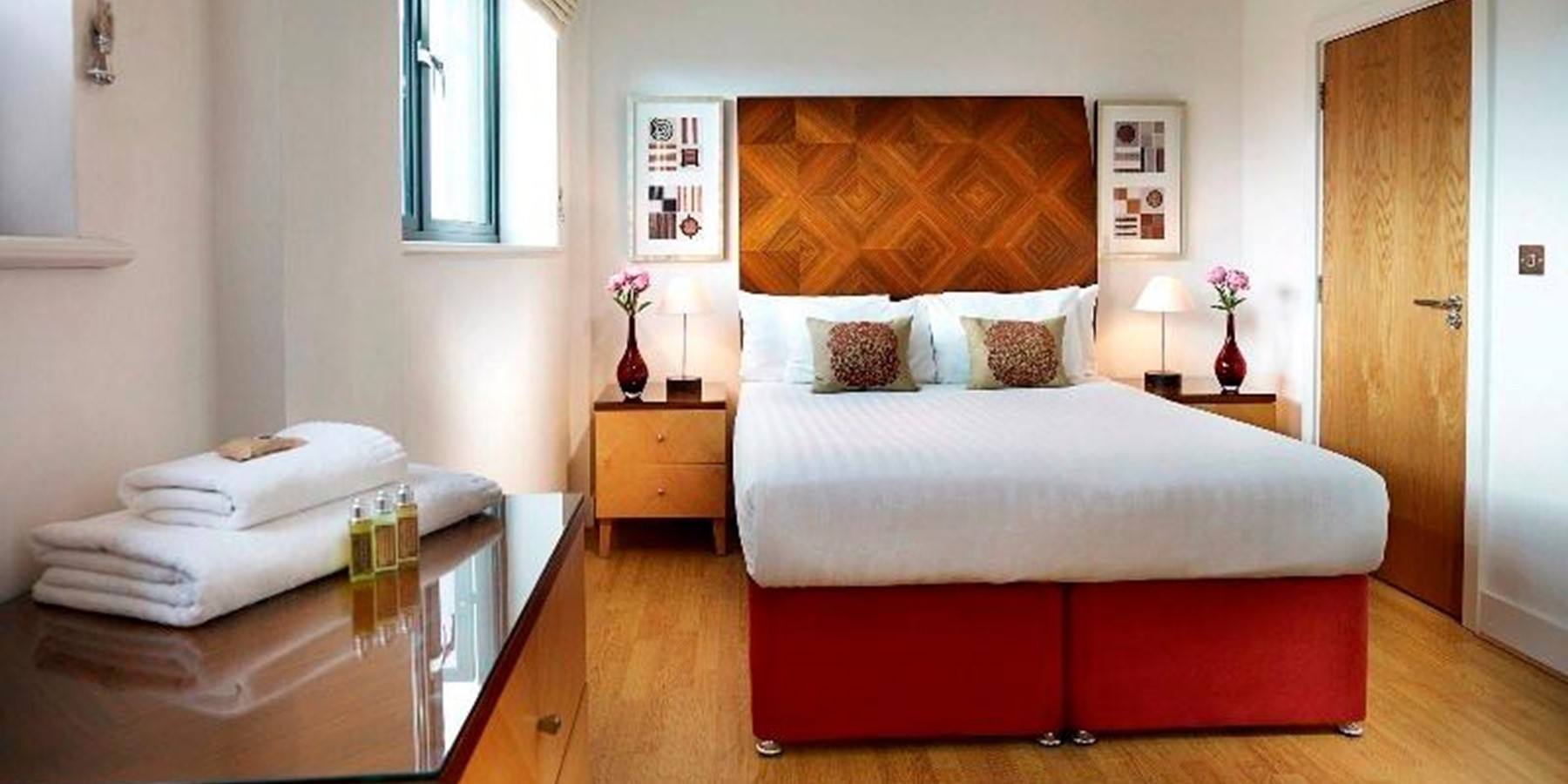 Marlin Stratford double bedroom