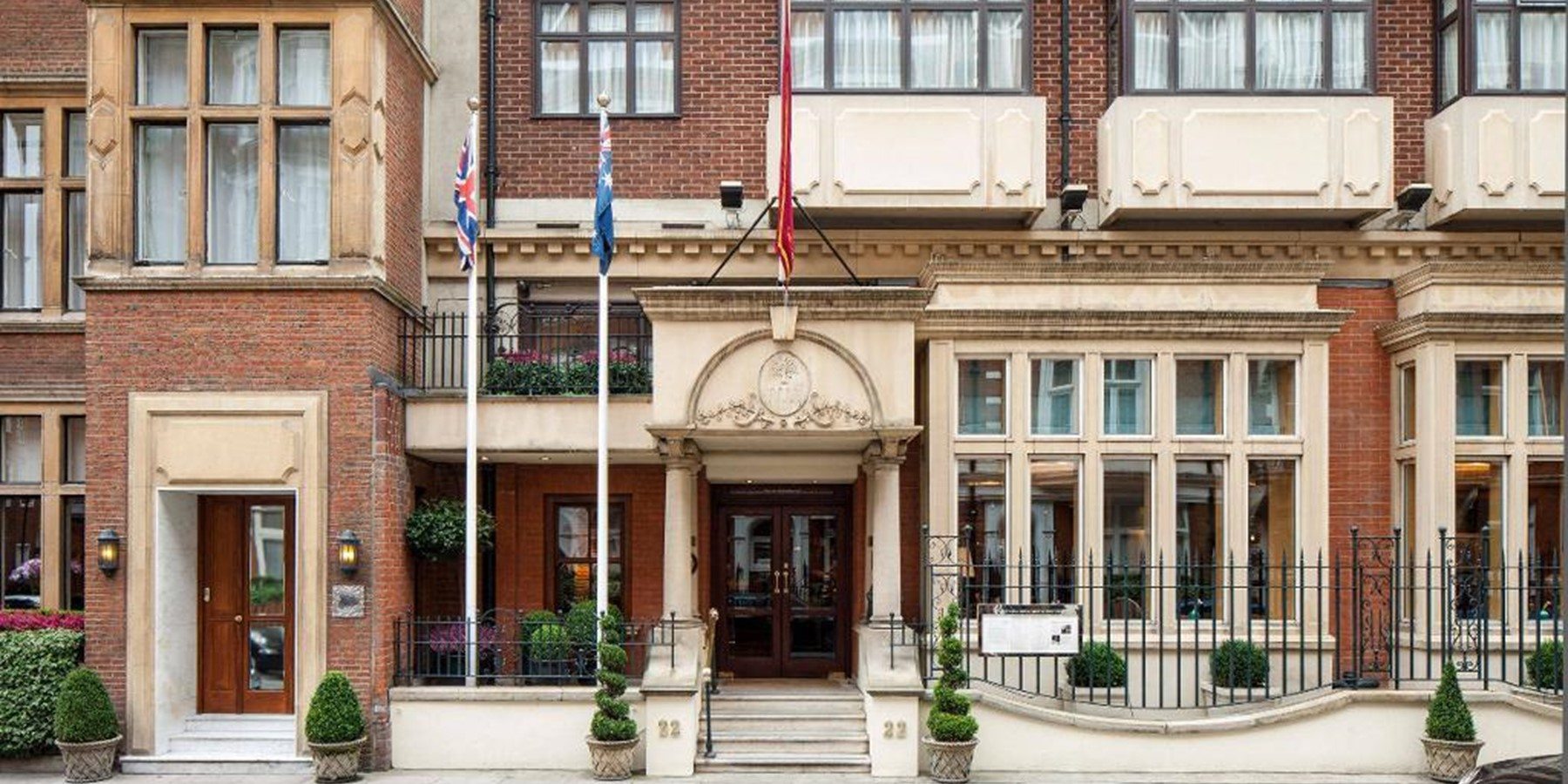 capital hotel facade