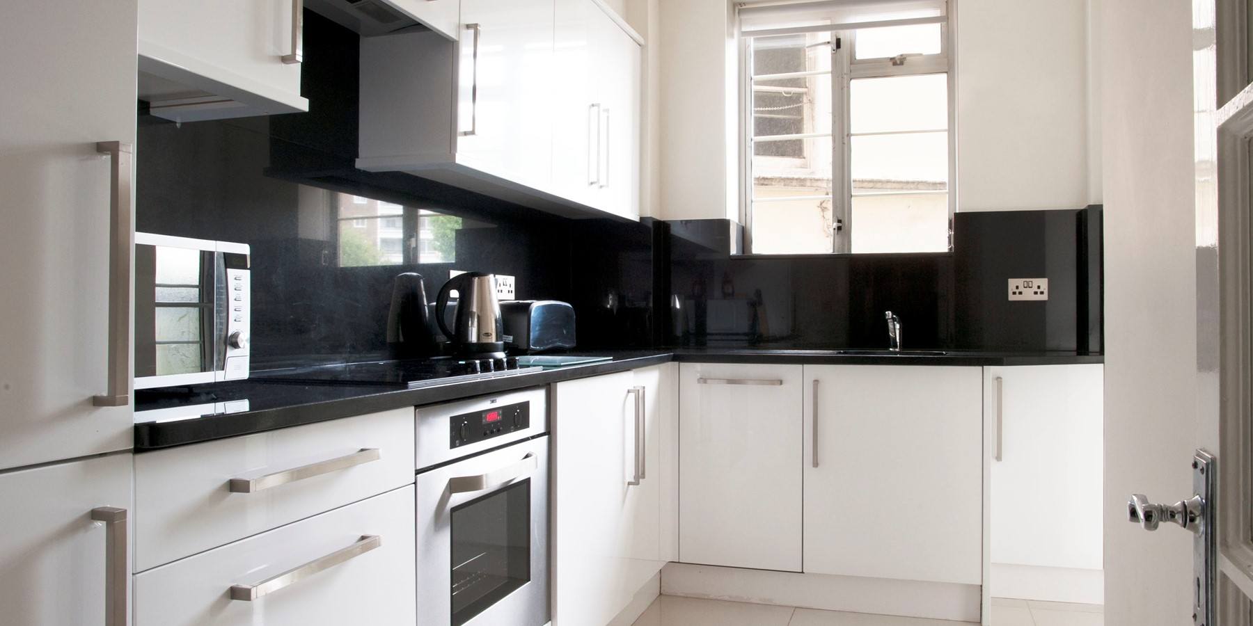 fountain house kitchen