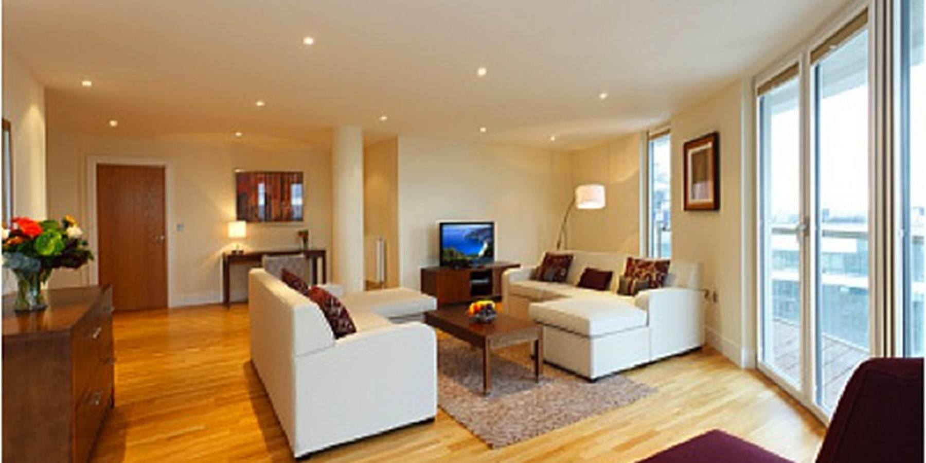 Trinity Tower Canary Wharf Open Plan Lounge