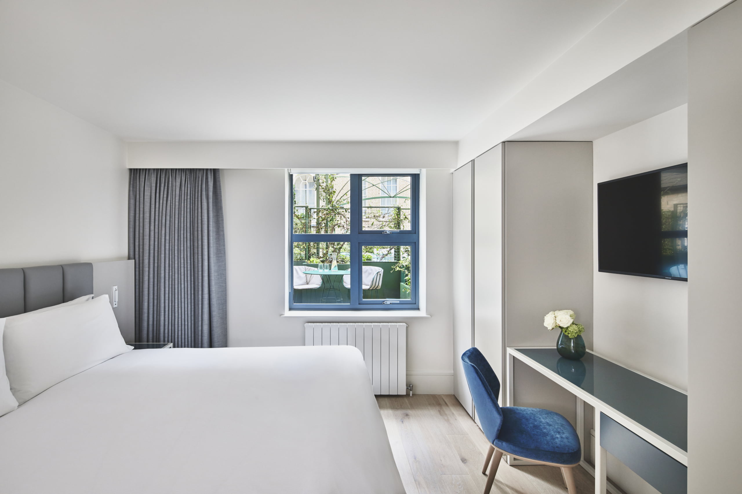 Metropolitan Brick Street