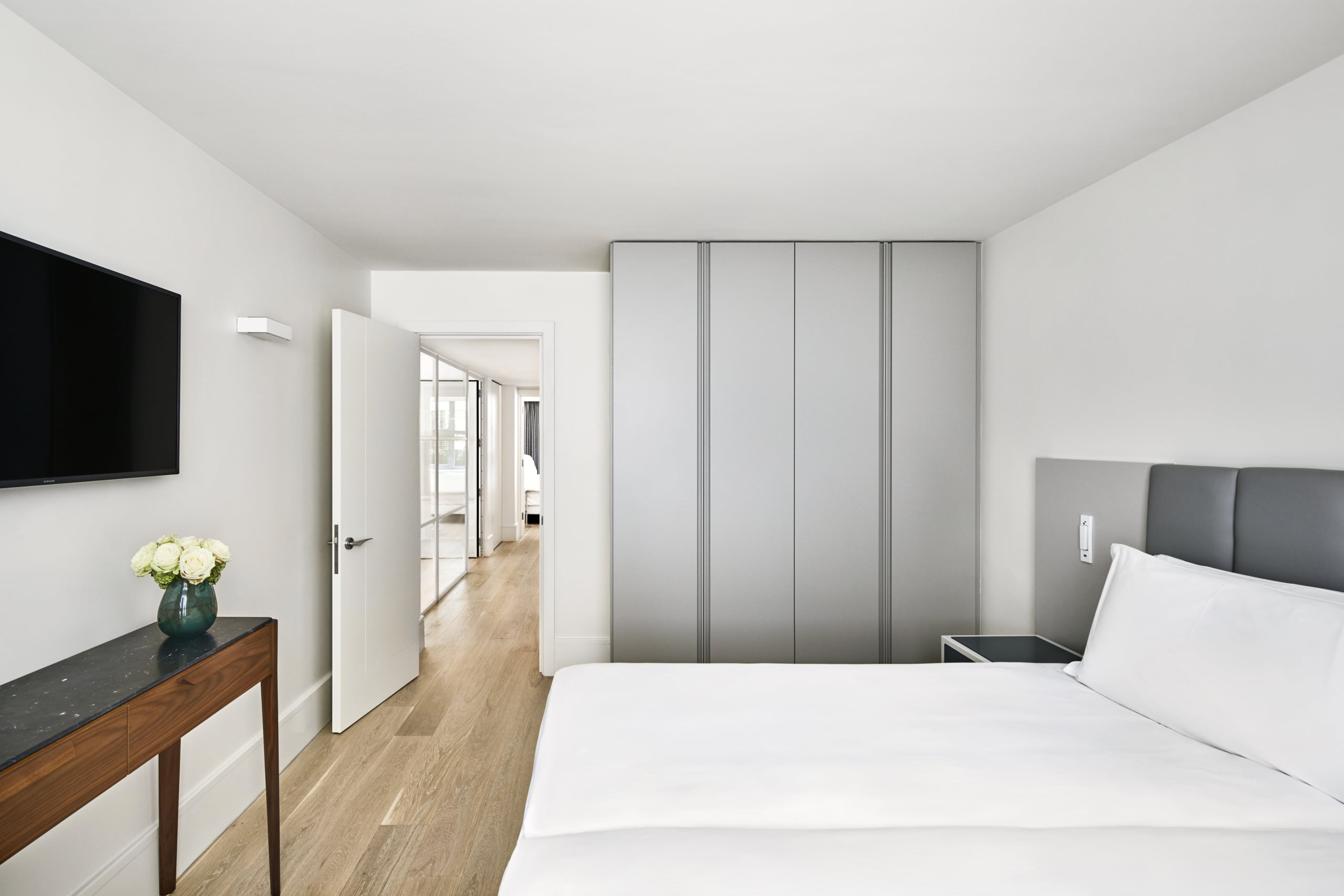 Metropolitan Brick Street