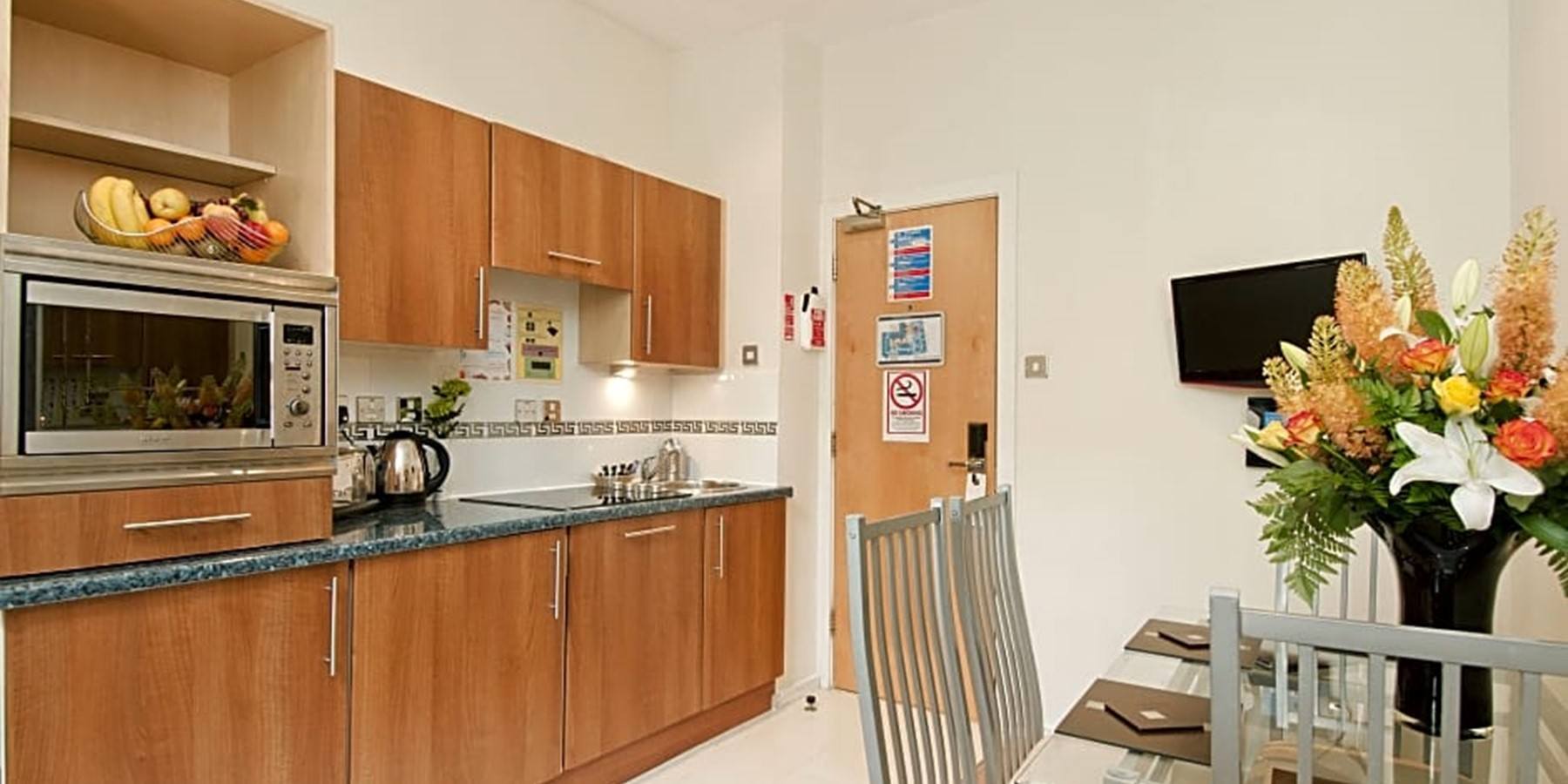 Grand Plaza Apartments