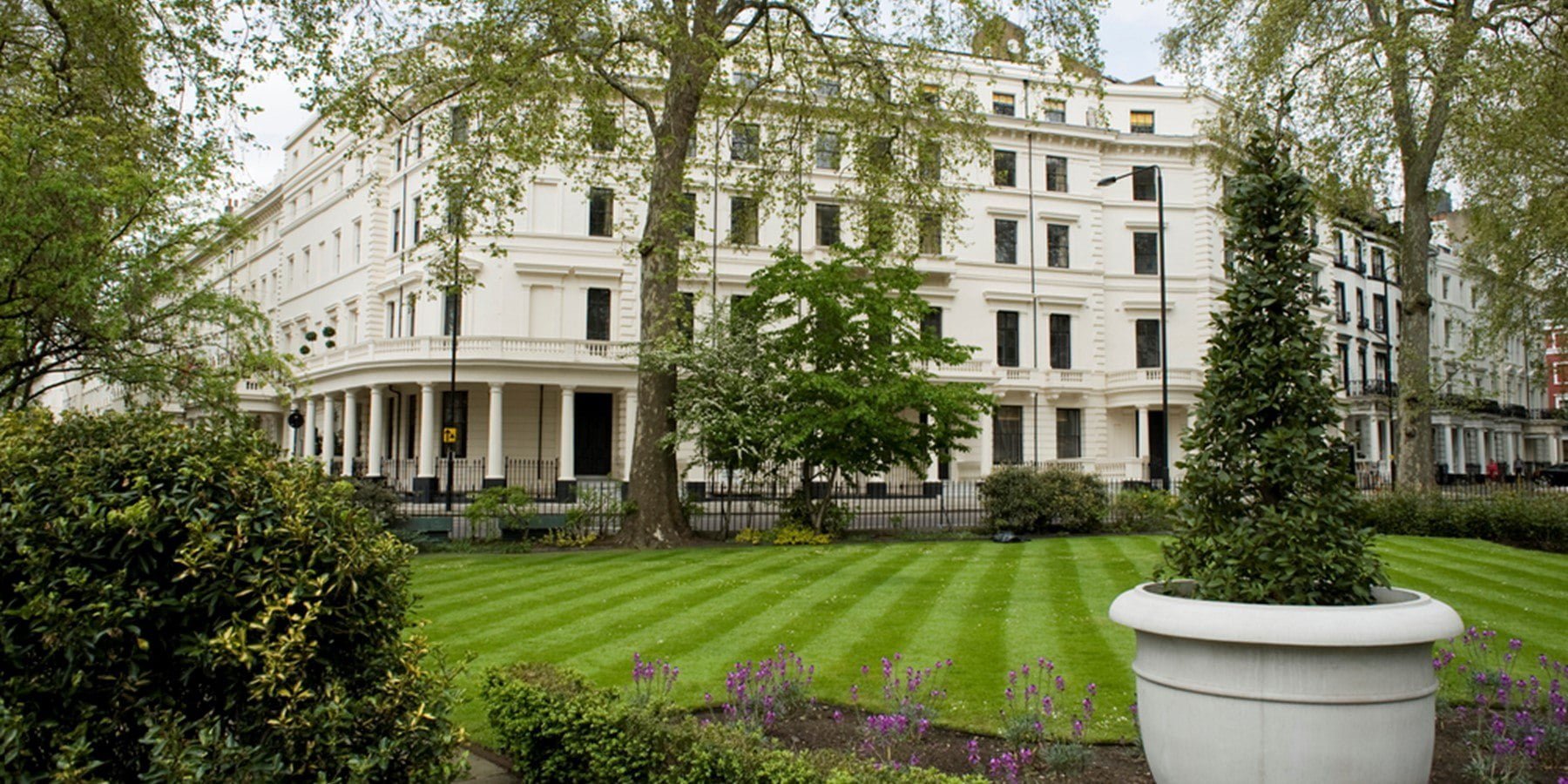 native hyde park facade