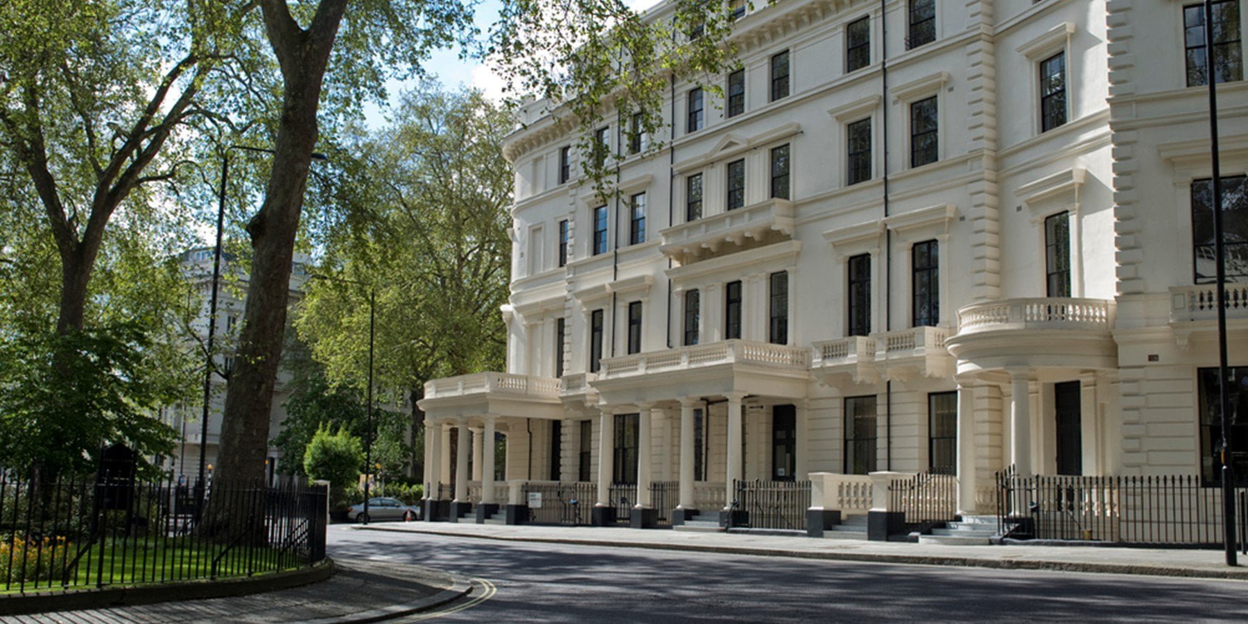 native hyde park exterior