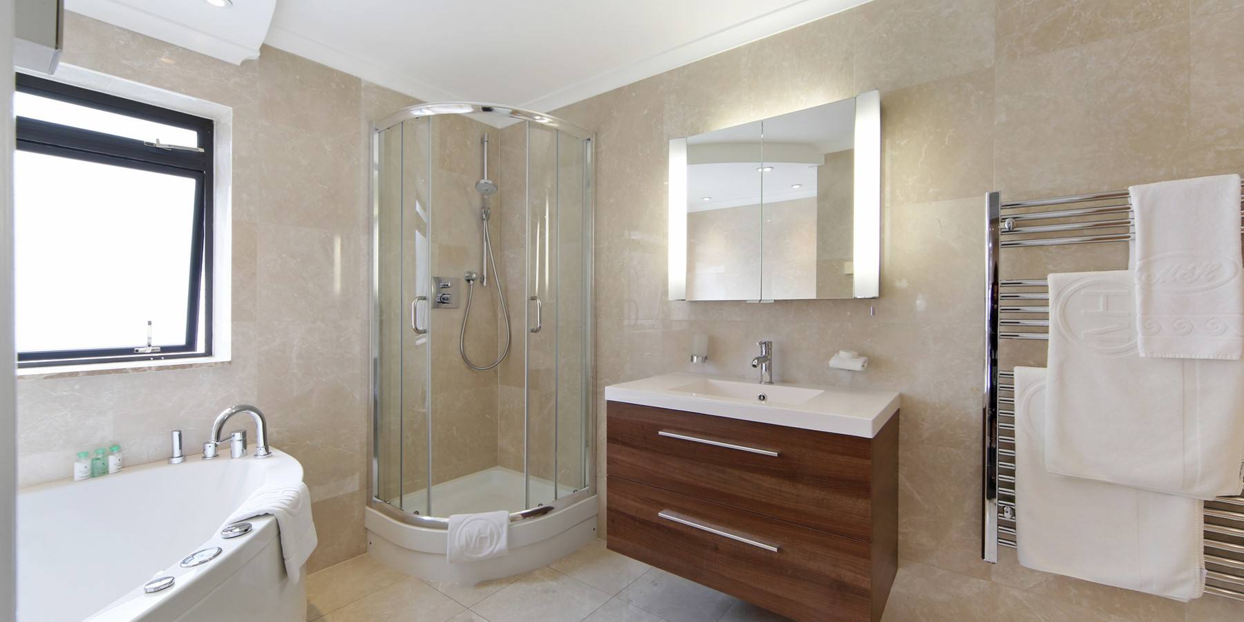 mayfair house bathroom