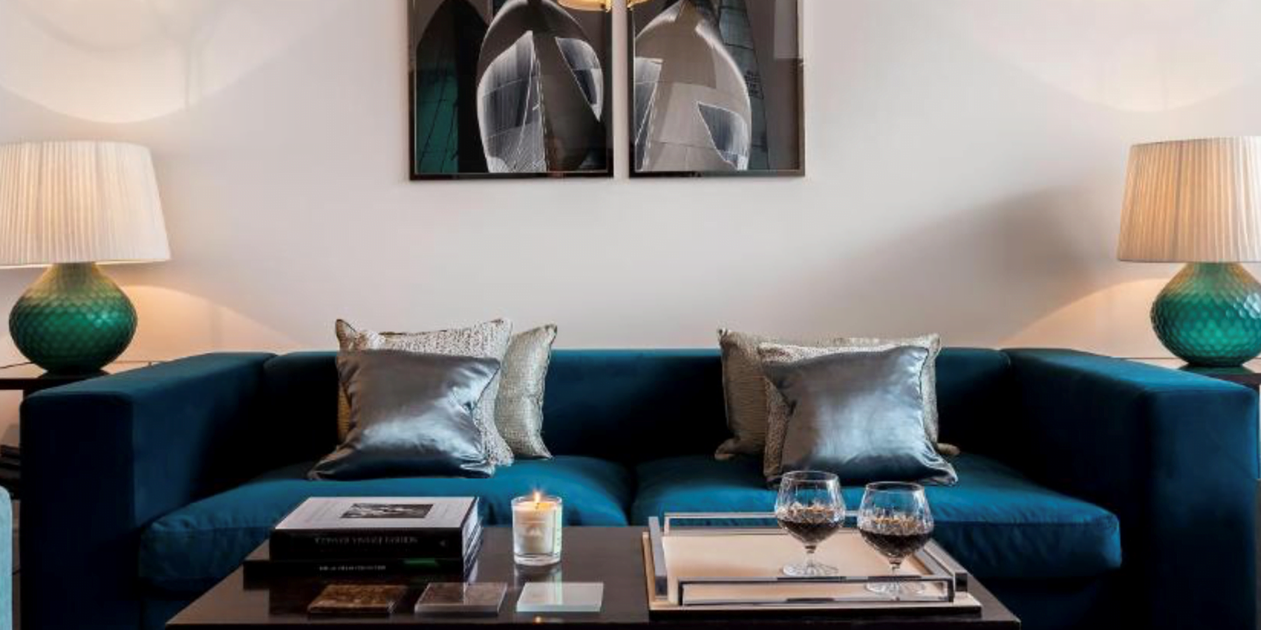 Arlington House lounge sofa