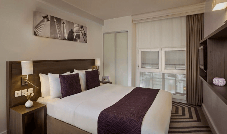 Citadines Trafalgar Square Bedroom