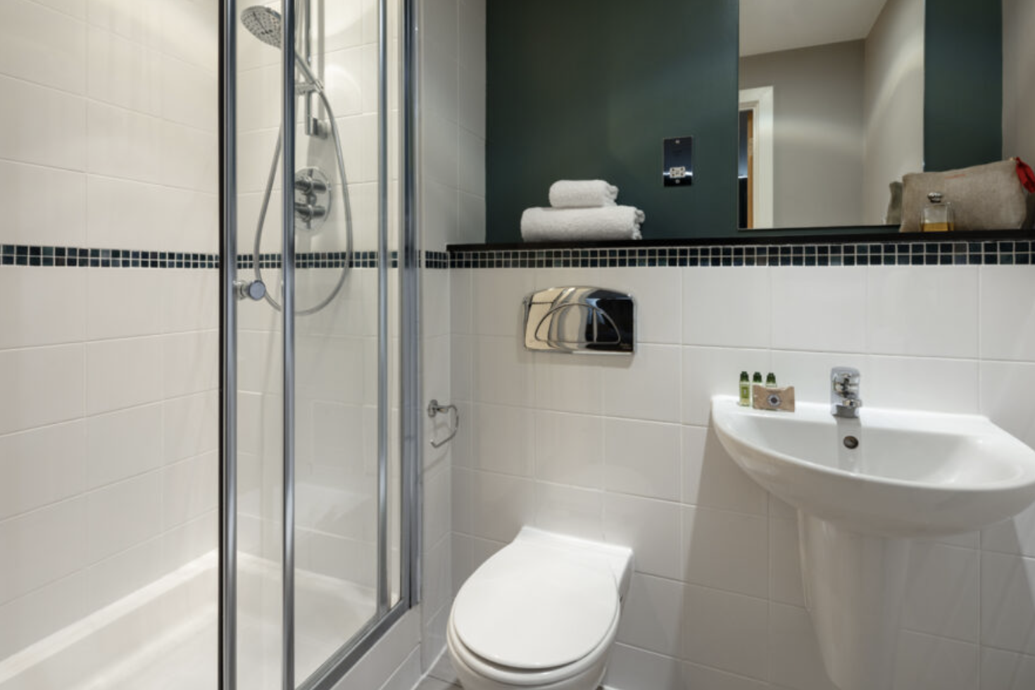 Mayfair House Apartments