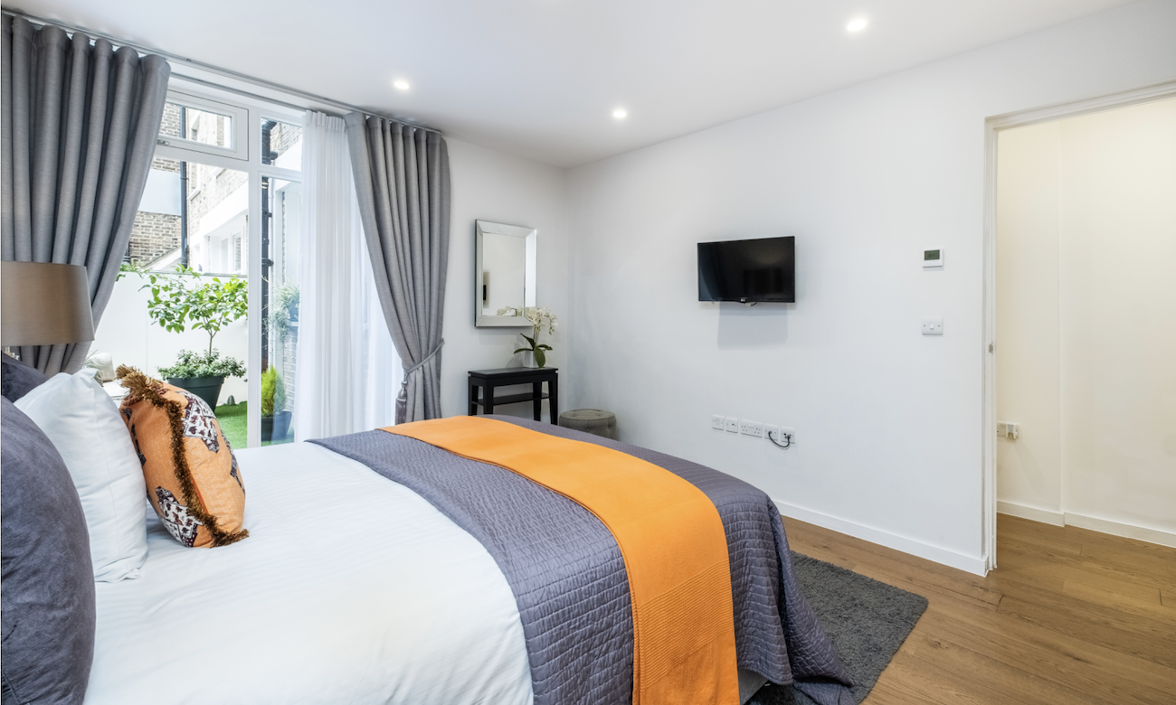 LAK Ashburn Gardens Luxury Apartments double bedroom