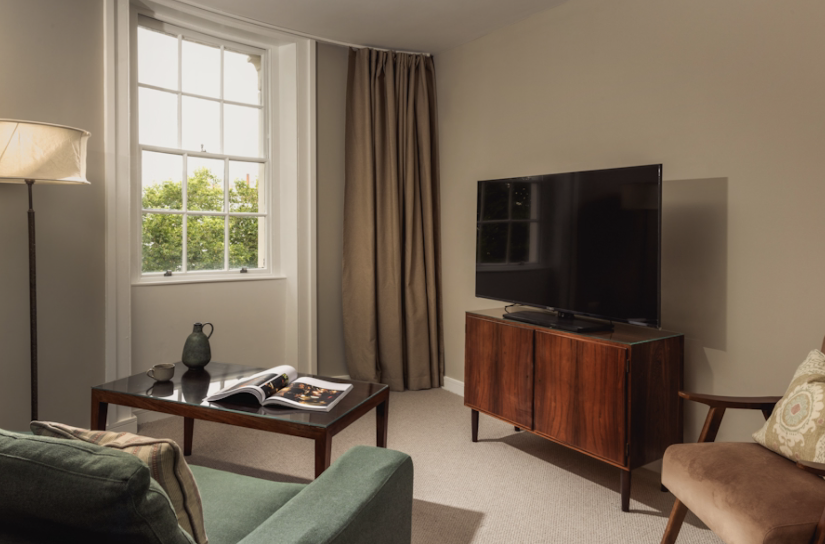 Native Hyde Park Sussex Gardens