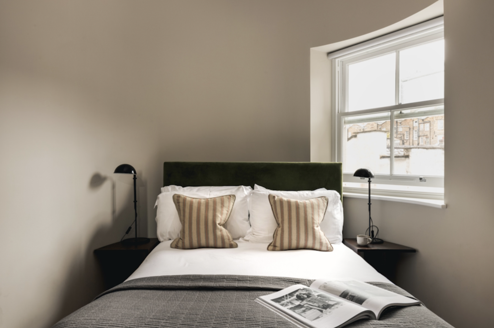 Native Hyde Park Sussex Gardens