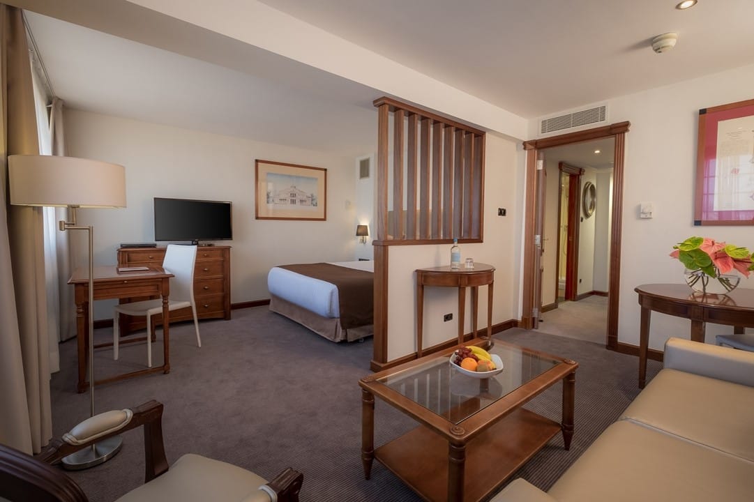 Melia White House studio apartment