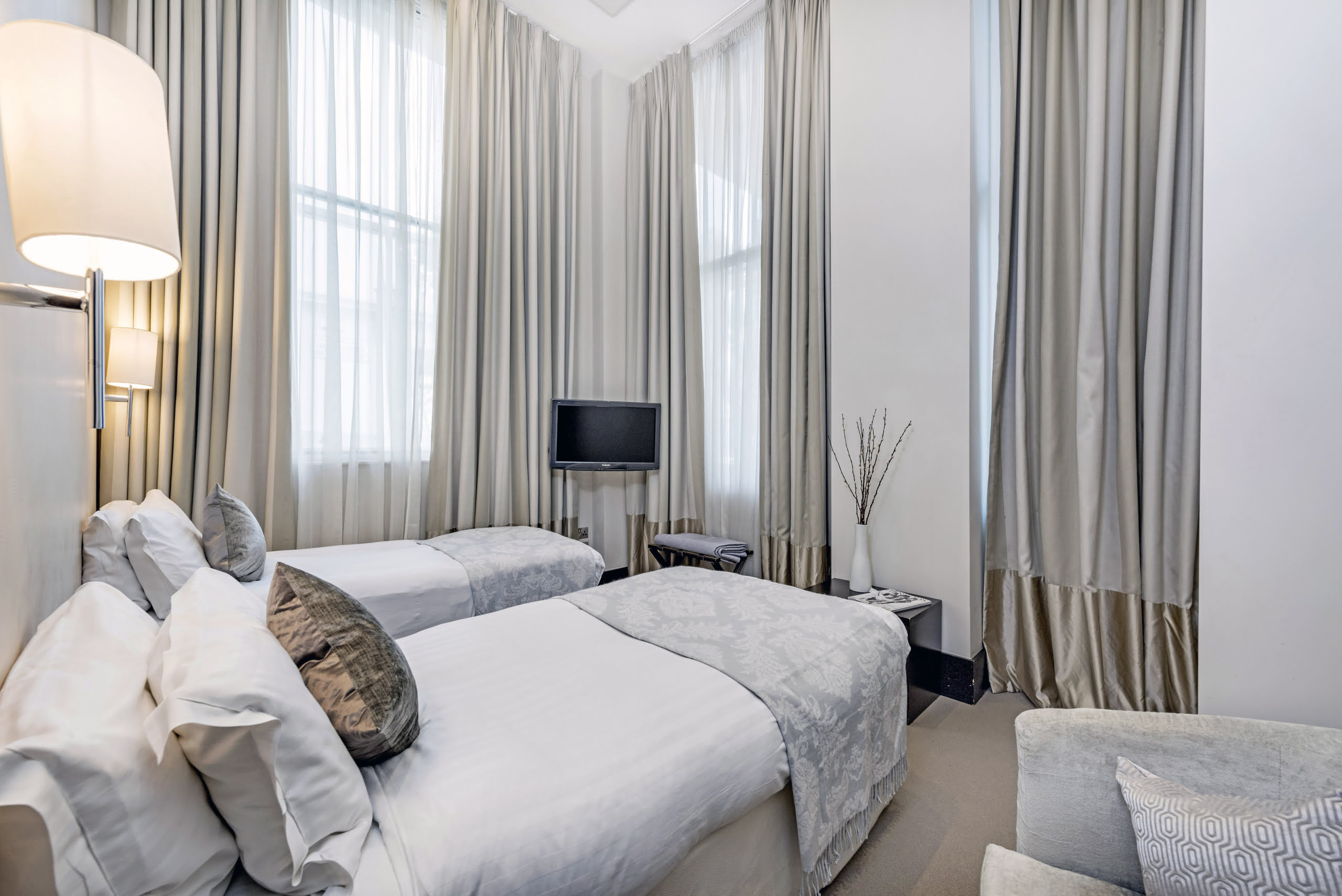 130 Queen's Gate Apartments