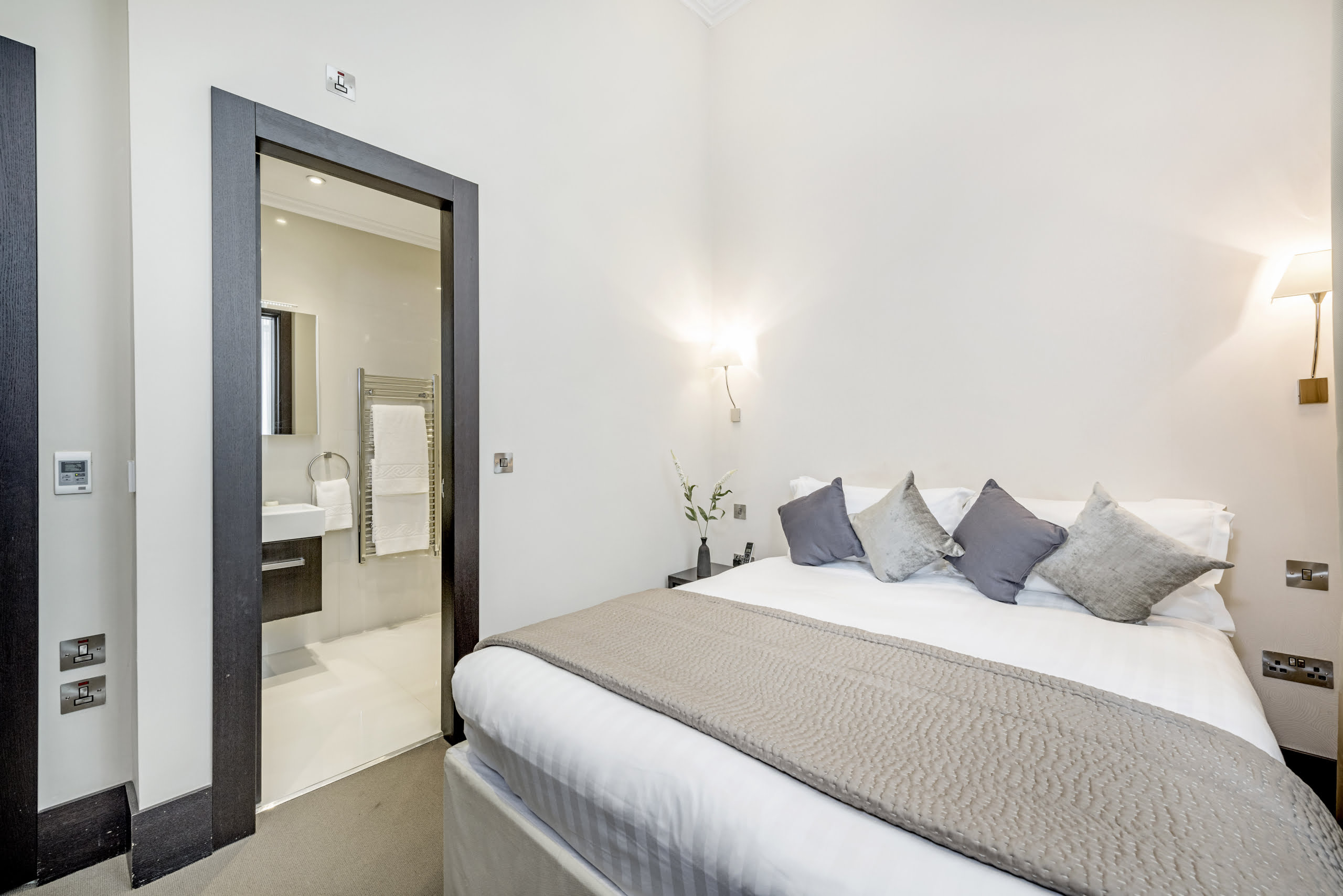 130 Queen's Gate Apartments