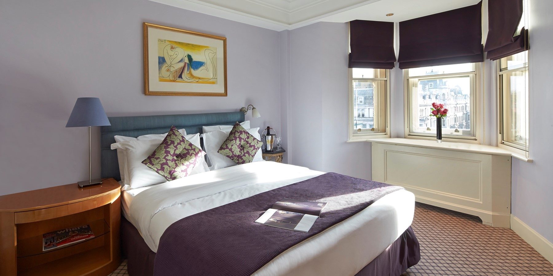 the ascott mayfair bedroom