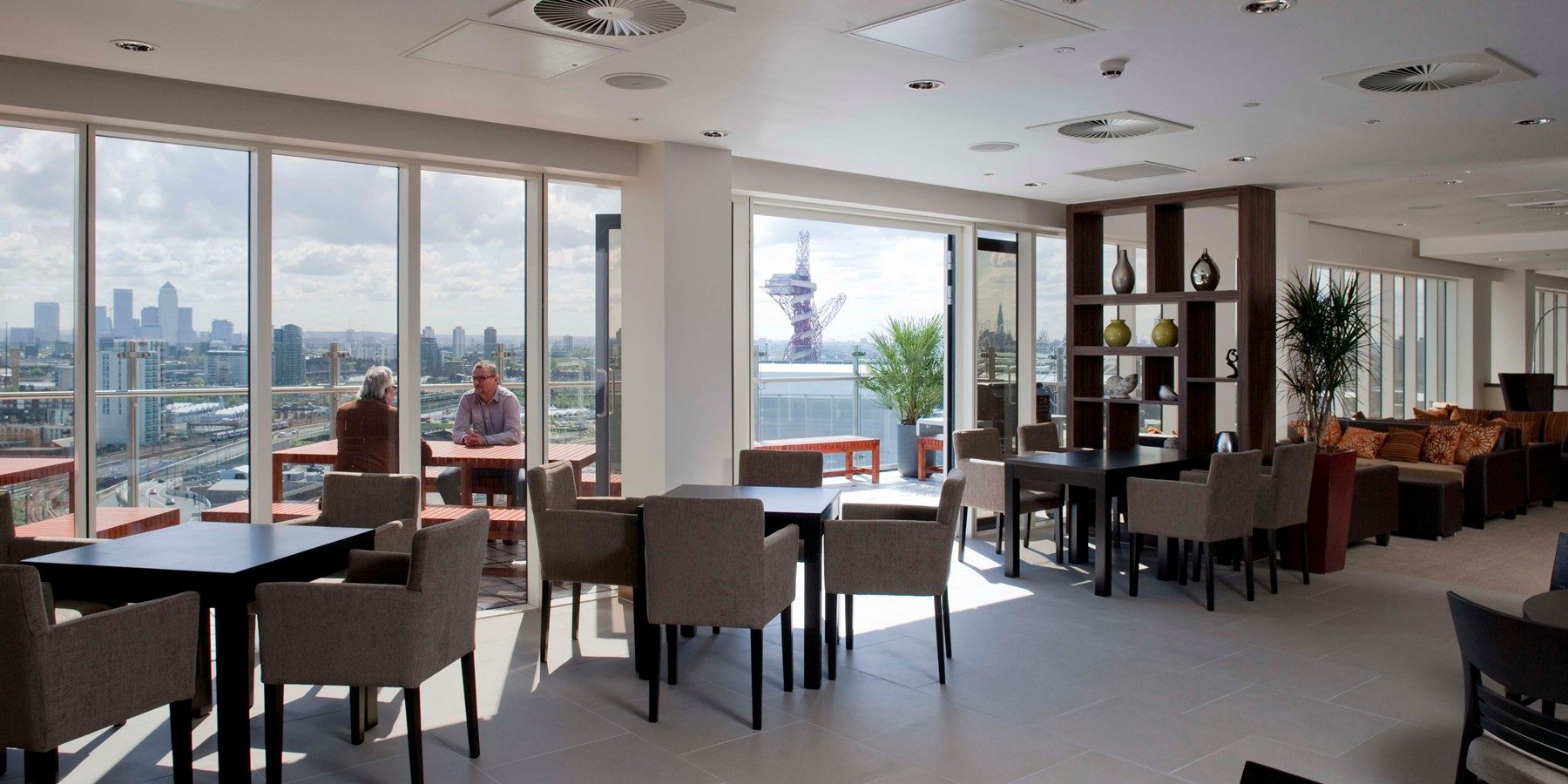 staybridge Stratford view