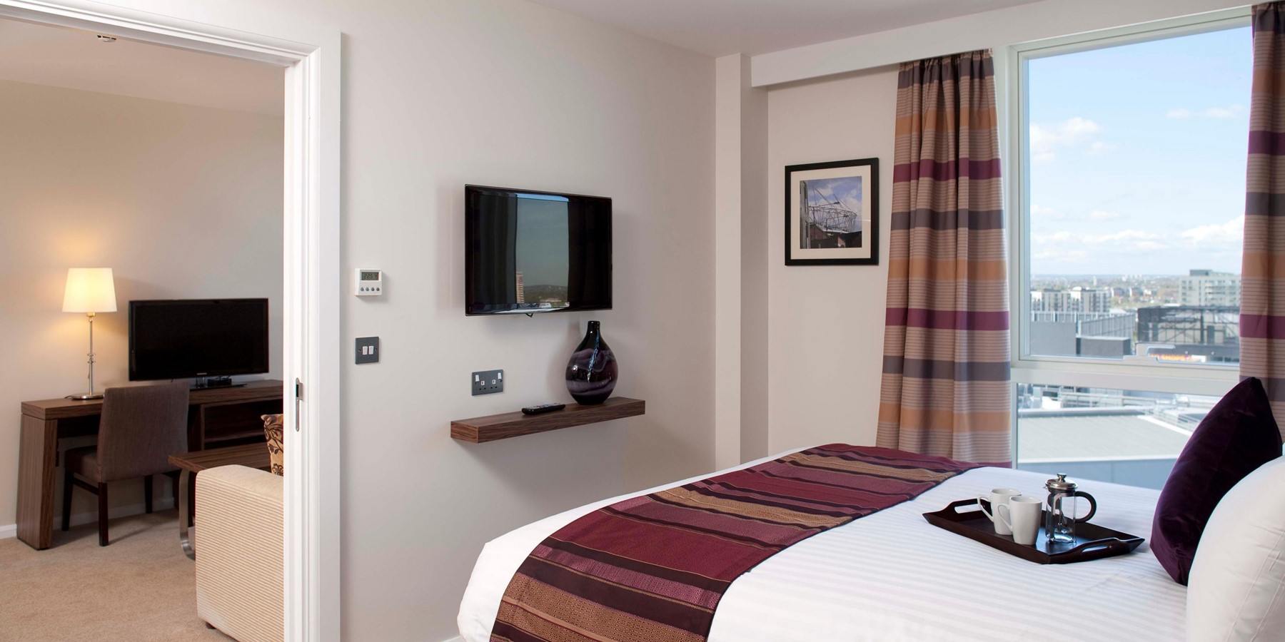 staybridge suites Stratford bedroom