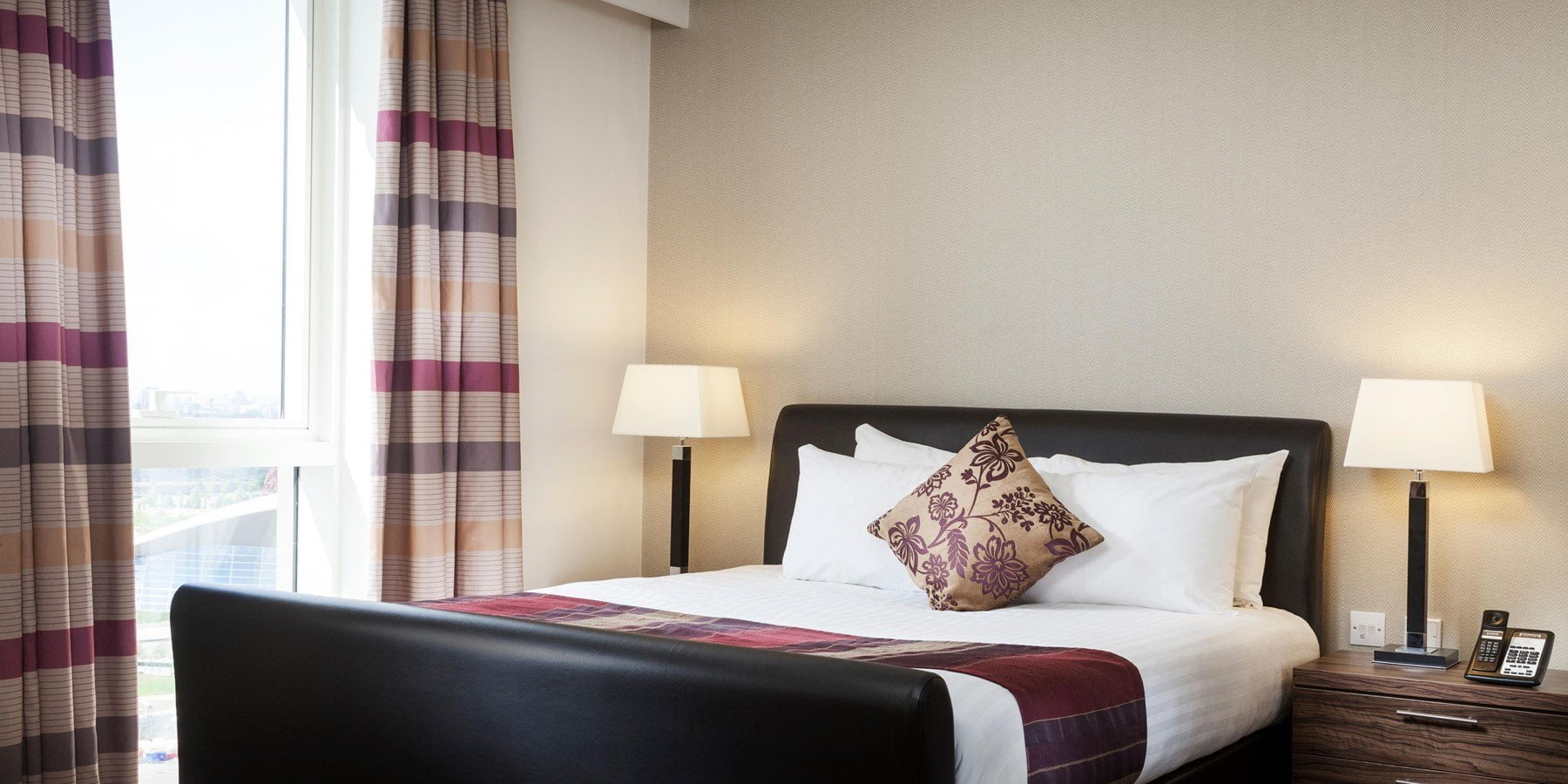 staybridge suites double bedroom