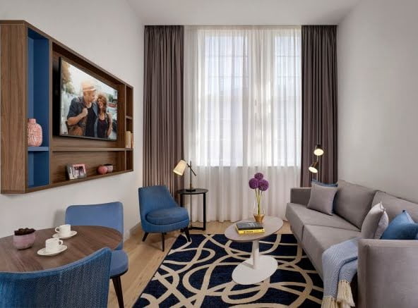 citadines islington apartment lounge