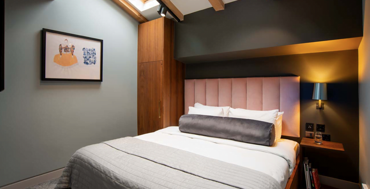 Native Bankside bedroom