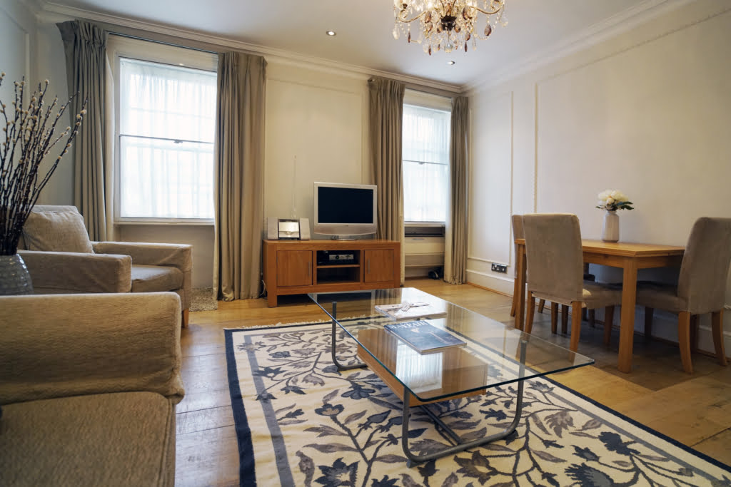 Hertford St Mayfair lounge diner tv room