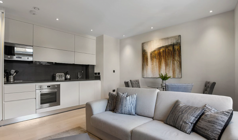 Vauxhall Bridge Road by Q Apartments