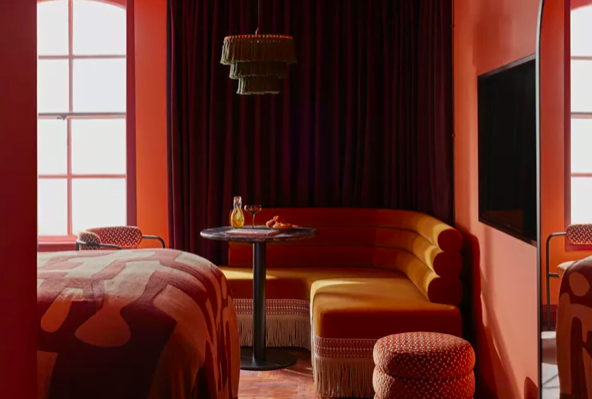 Ember Locke Kensington