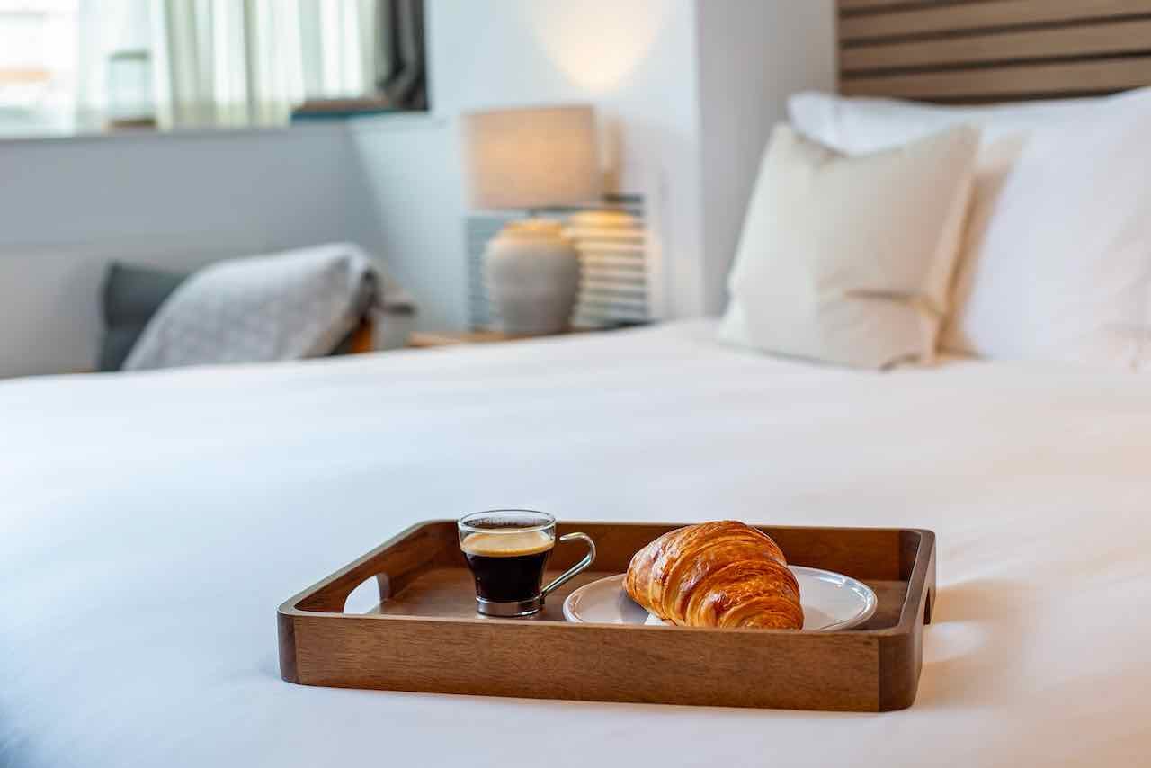 Monarch House Bed with Tray