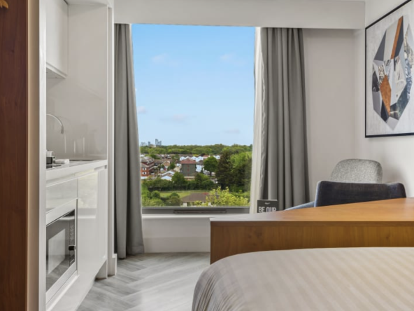 Roomzzz London Stratford