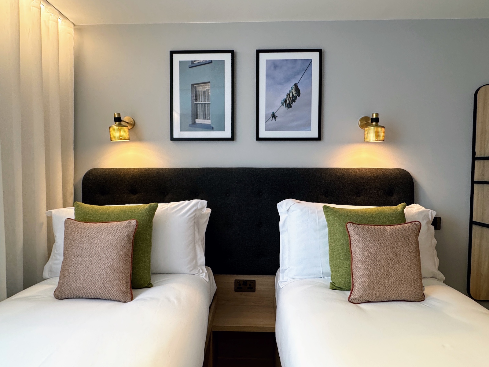 Wilde Liverpool Street twin beds close up