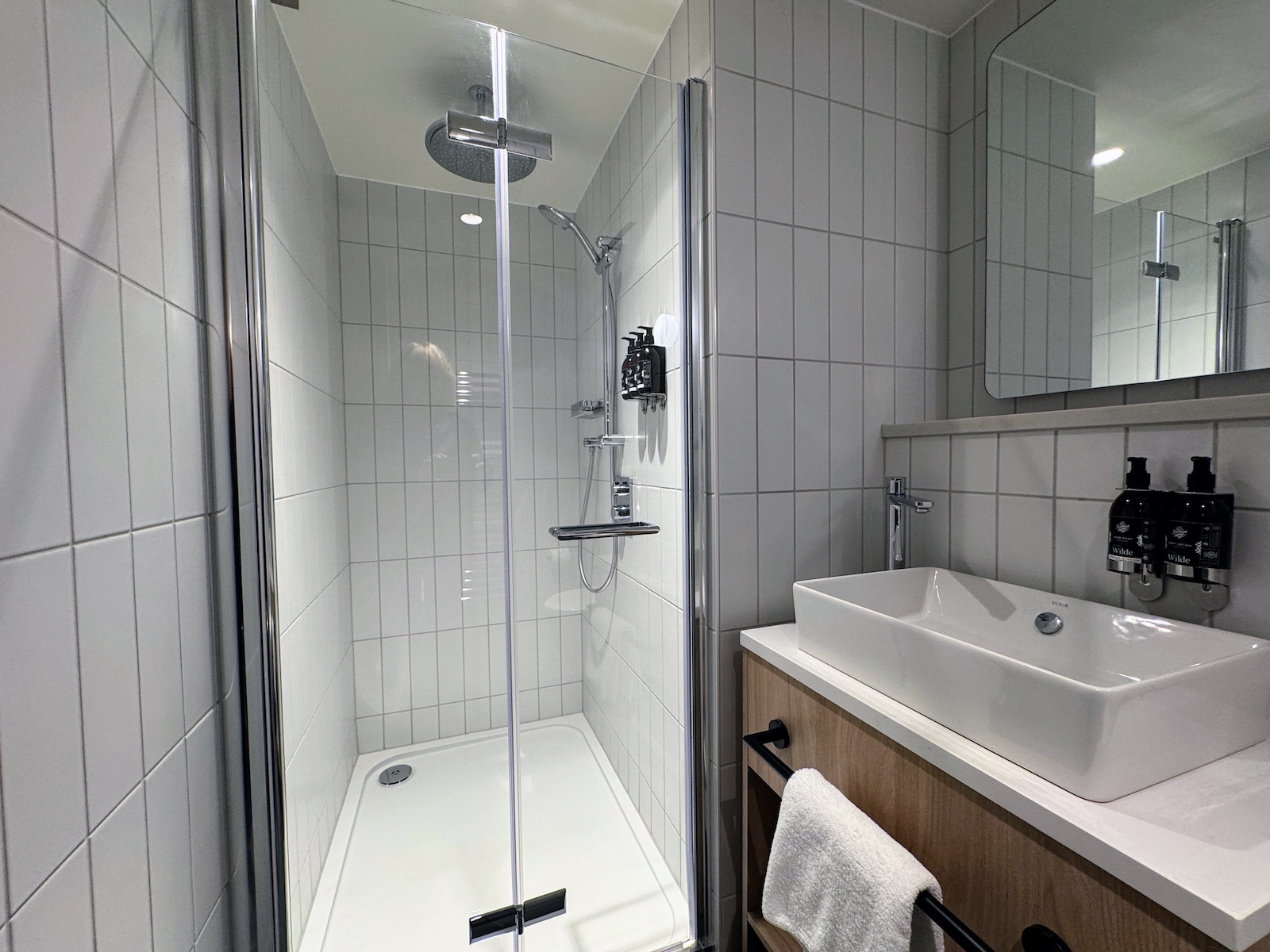 Wilde Liverpool Street shower