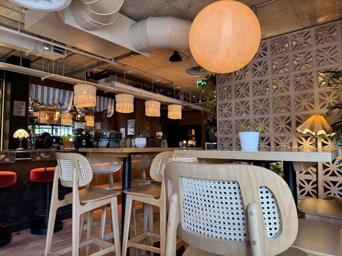 room2 Chiswick London