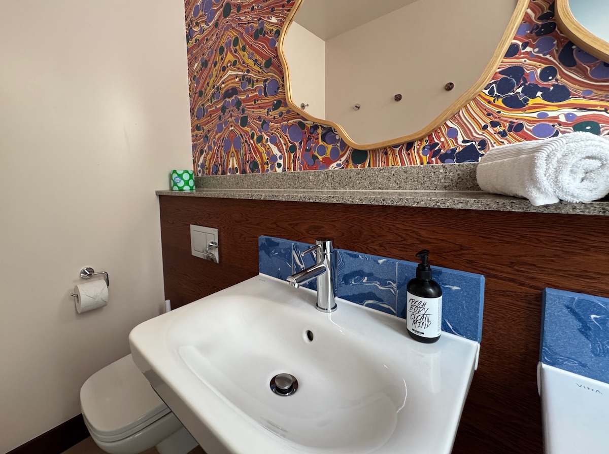 room2 Chiswick London