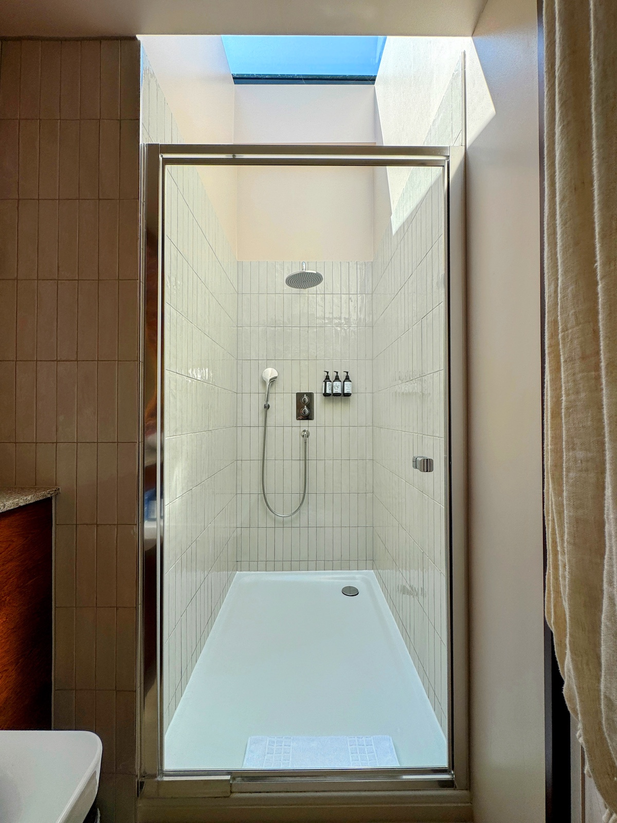 room2 Chiswick London