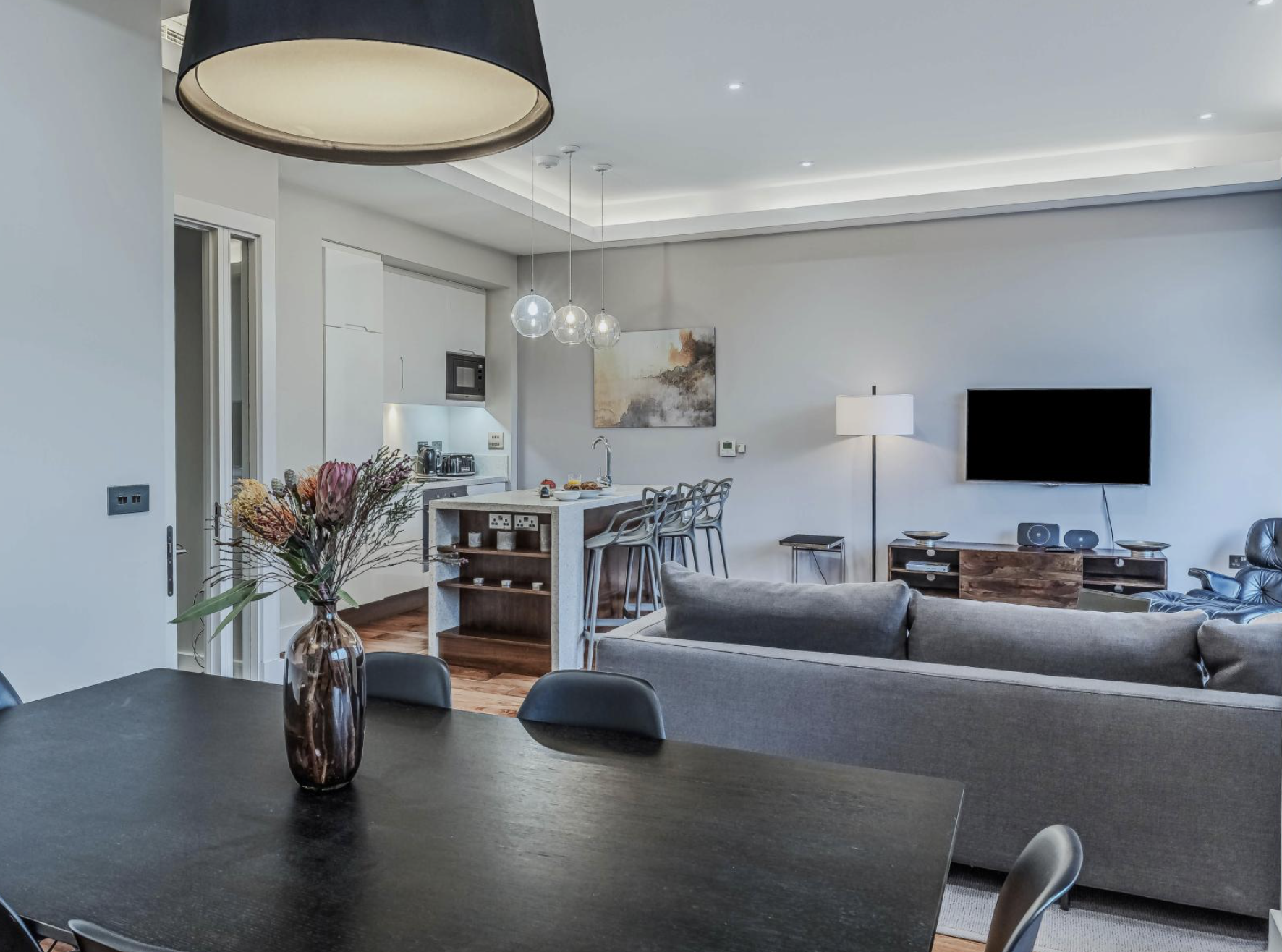 Grays Inn by Aeria Apartments