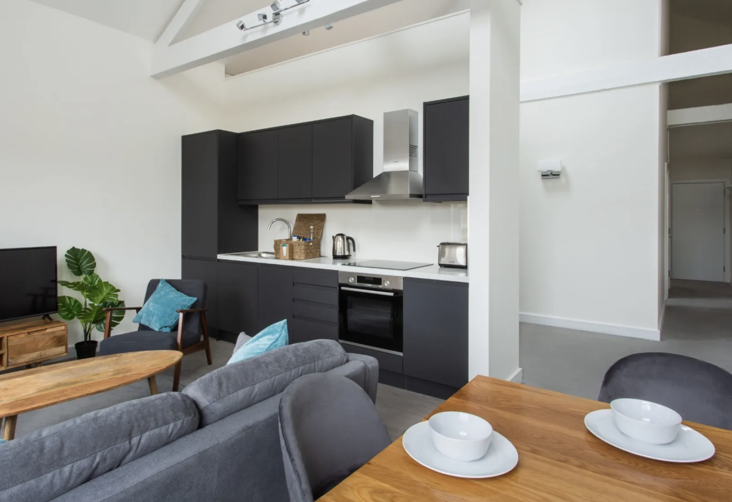 Viridian Queen's Park Serviced Apartments