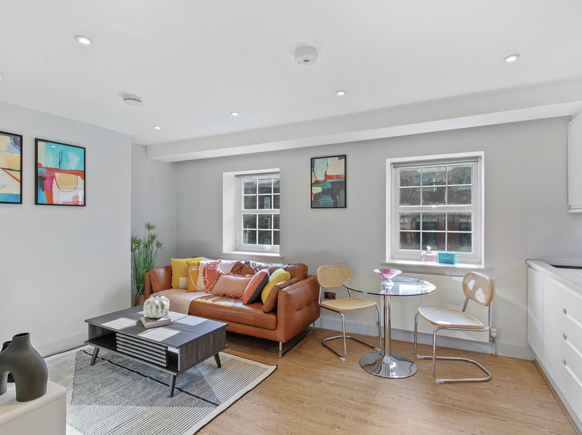 Cleveland Street by Aeria Apartments