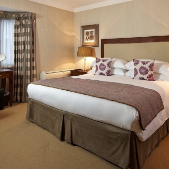 Cheval-Knightsbridge-3BED-Townhouse-4